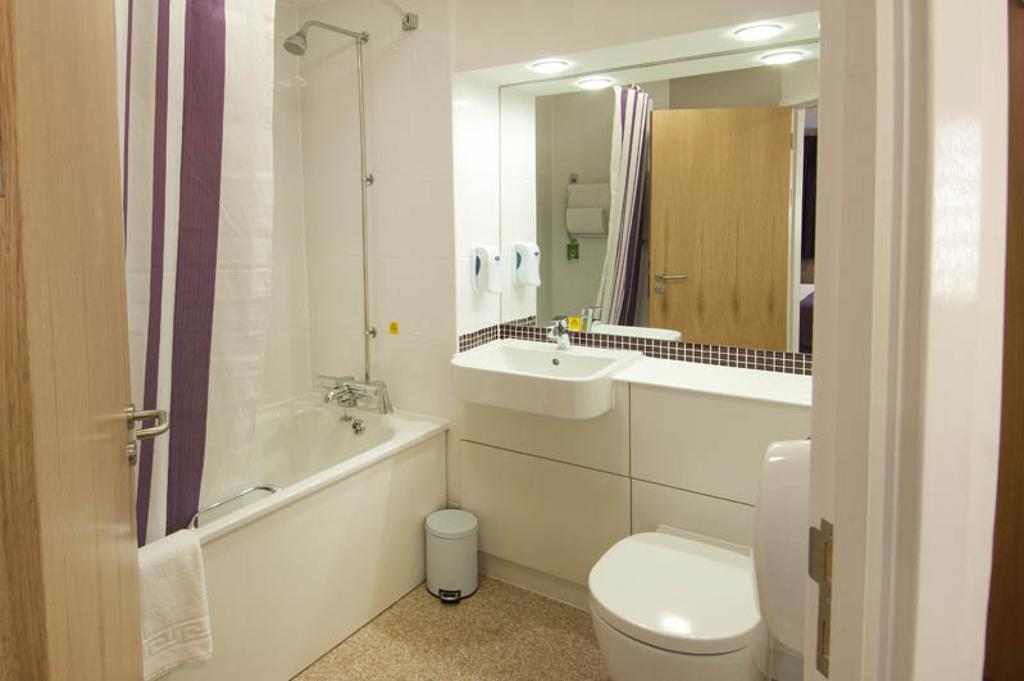 Premier Inn Norwich - Broadlands Park Thorpe St Andrew Oda fotoğraf
